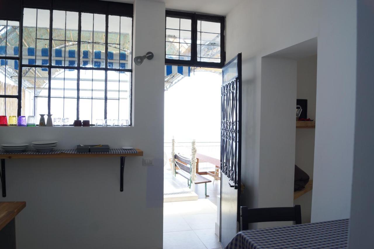 Total Sea View Grimaldi Apartment Ventimiglia Ngoại thất bức ảnh