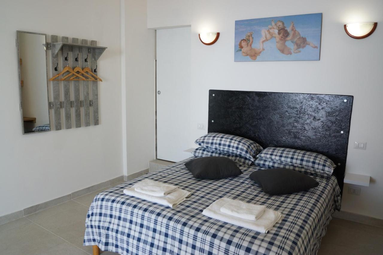 Total Sea View Grimaldi Apartment Ventimiglia Ngoại thất bức ảnh