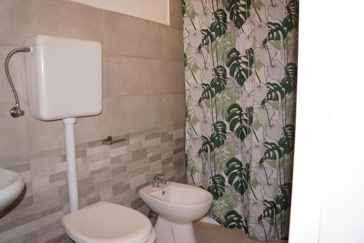 Total Sea View Grimaldi Apartment Ventimiglia Ngoại thất bức ảnh