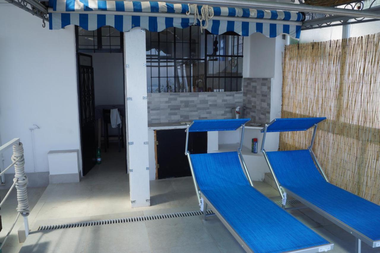 Total Sea View Grimaldi Apartment Ventimiglia Ngoại thất bức ảnh