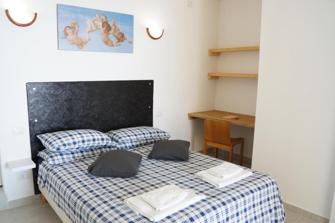Total Sea View Grimaldi Apartment Ventimiglia Ngoại thất bức ảnh